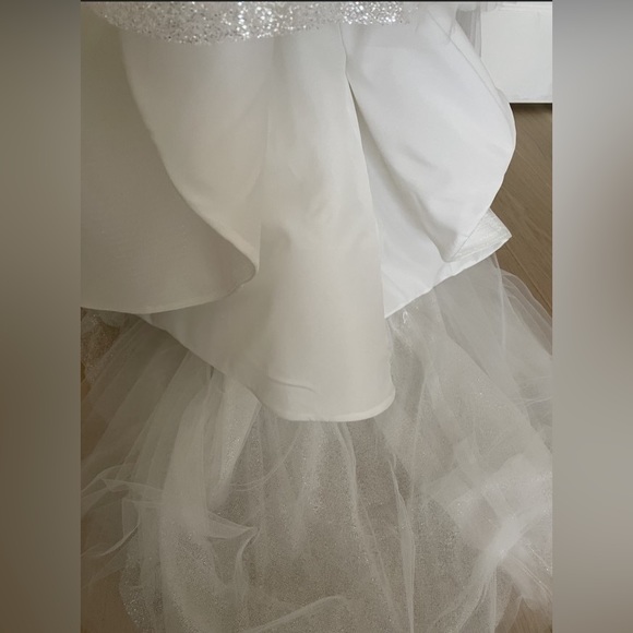 NWT Custom Pnina Tornai wedding gown - Picture 9 of 10